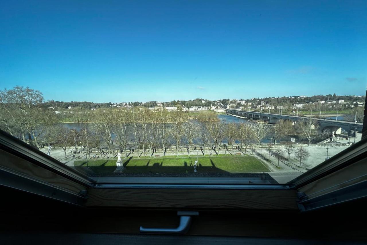 Beautiful Apartment With Terrace - Loire View Tours Exteriör bild