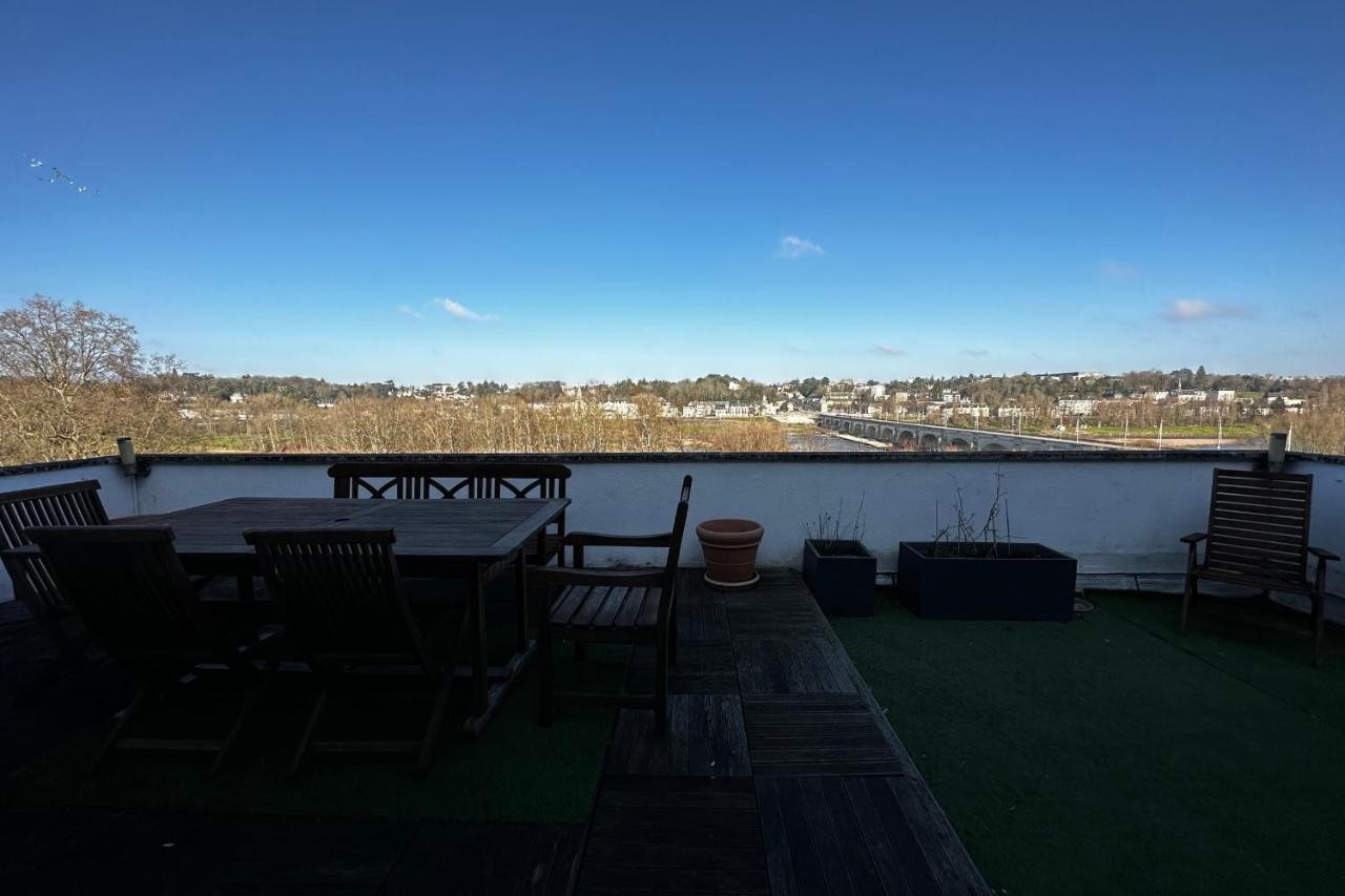 Beautiful Apartment With Terrace - Loire View Tours Exteriör bild
